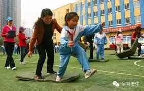 哈兰德再创佳绩，成为当世足坛之最！92场造99球，力压姆巴佩冲击金球奖