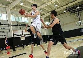 唏嘘！食堂梗原来不是在开玩笑！现在的曼联，哪像一家英超豪门？