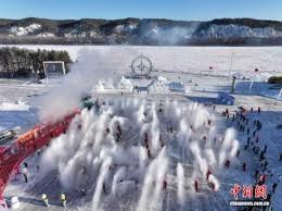 全世界没有英雄联盟的一天，英雄联盟意外全球停服，原因登上热搜