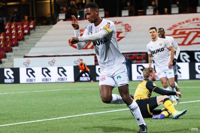 头波特接任 头波特接任